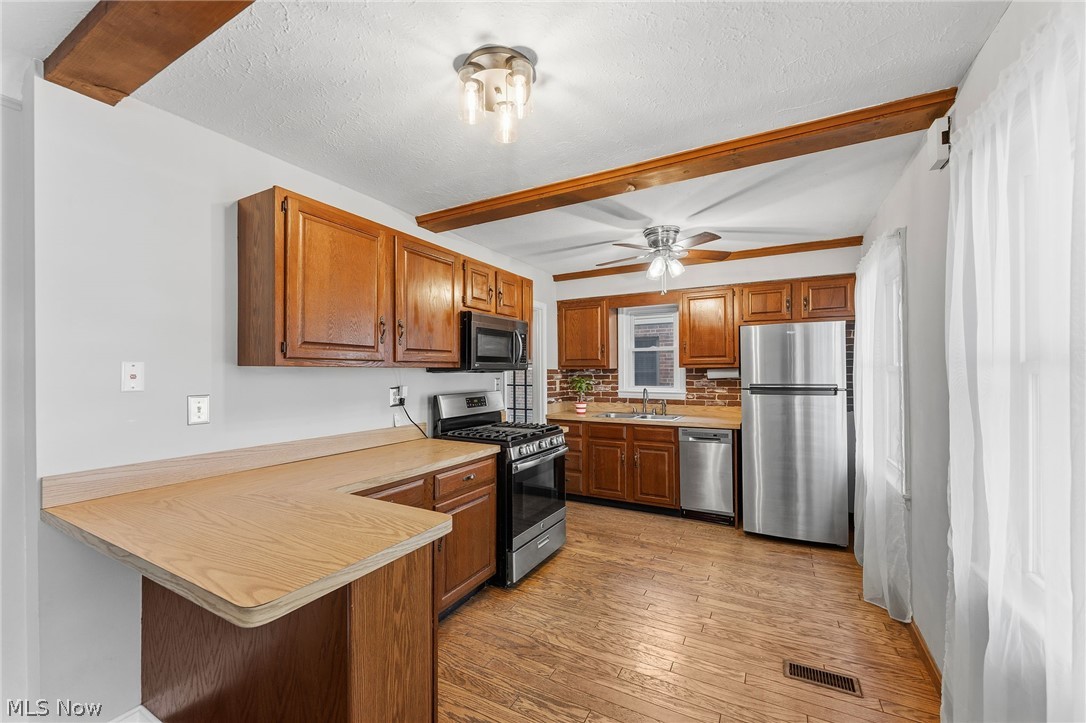 602 Huntmere Drive Bay Village OH 44140