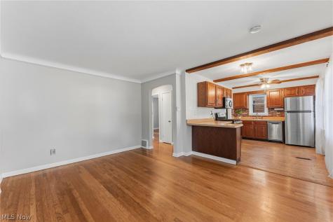 602 Huntmere Drive Bay Village OH 44140