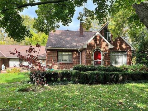 8581 Fair Road Strongsville OH 44149