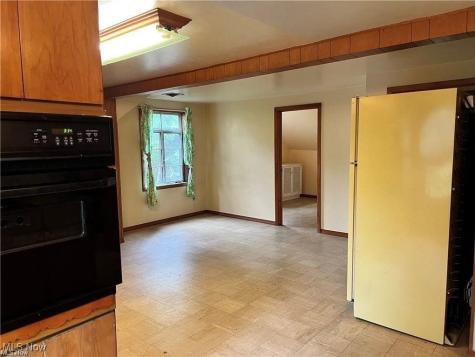 8581 Fair Road Strongsville OH 44149