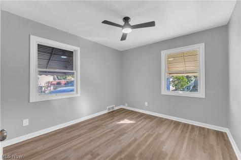 5603 Laverne Avenue Parma OH 44129