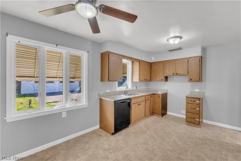 5603 Laverne Avenue Parma OH 44129