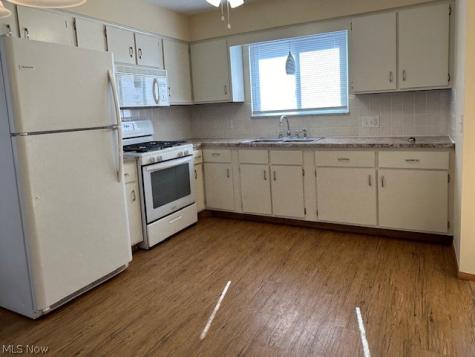 807 Albemarle Avenue Cuyahoga Falls OH 44221