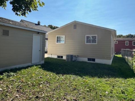 807 Albemarle Avenue Cuyahoga Falls OH 44221