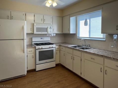 807 Albemarle Avenue Cuyahoga Falls OH 44221
