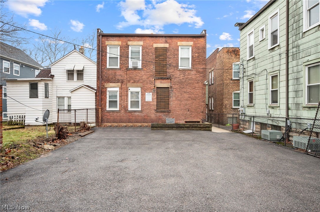 2109 Murray Hill Road Cleveland OH 44106