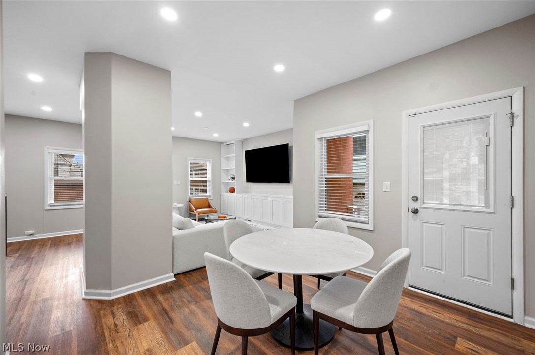 2109 Murray Hill Road Cleveland OH 44106