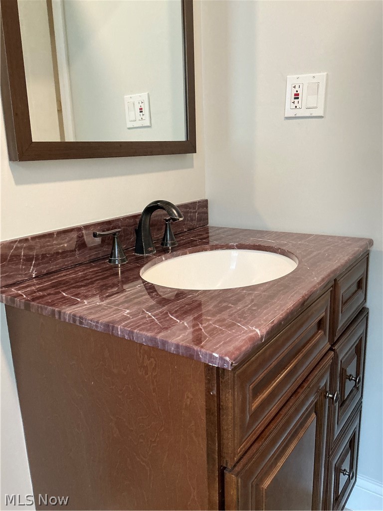 3653 Brainard Road Woodmere OH 44122