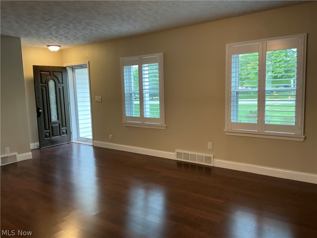 3653 Brainard Road Woodmere OH 44122