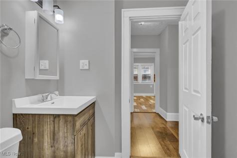 3234 Euclid Heights Boulevard Cleveland Heights OH 44118