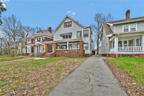 3234 Euclid Heights Boulevard Cleveland Heights OH 44118