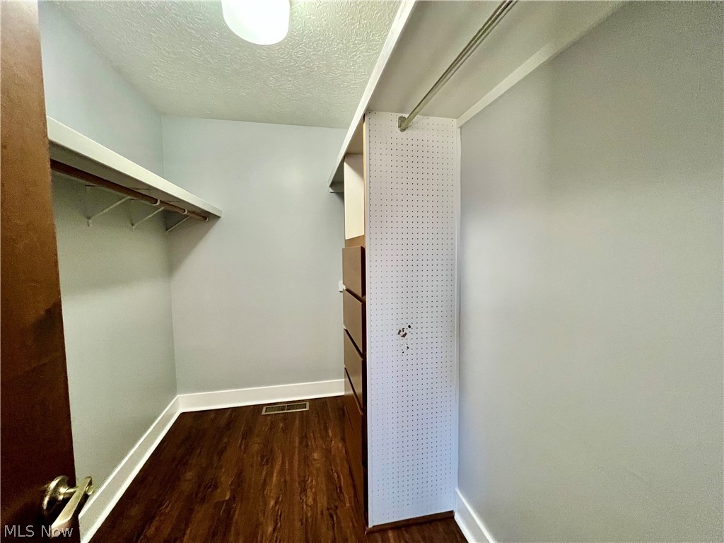 9790 Pebble Brook Lane Strongsville OH 44149