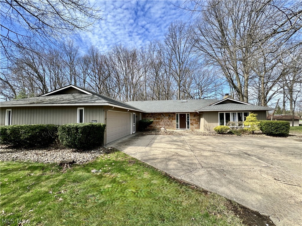 9790 Pebble Brook Lane Strongsville OH 44149