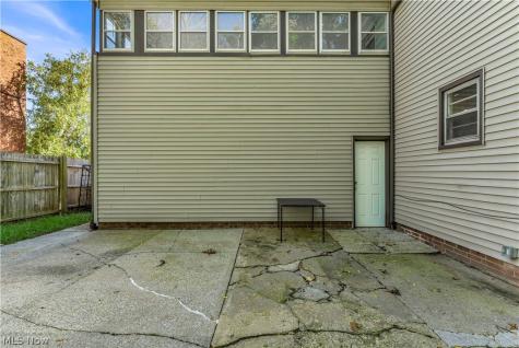 77 Solon Road Bedford OH 44146