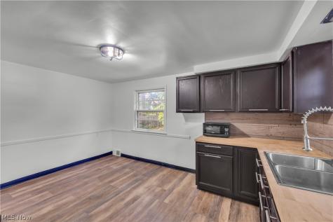 77 Solon Road Bedford OH 44146