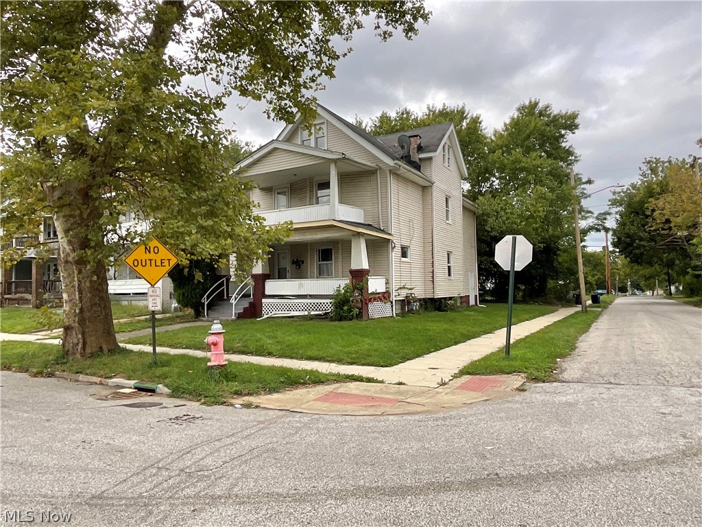 726 E 117th Street Cleveland OH 44108