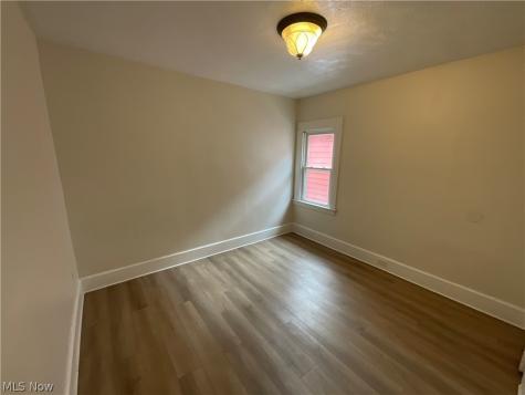 726 E 117th Street Cleveland OH 44108