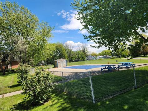 216 Moore Road Avon Lake OH 44012