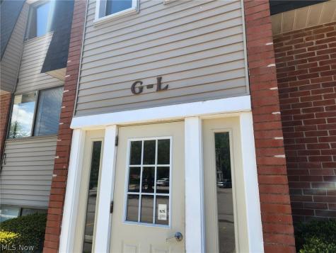 216 Moore Road Avon Lake OH 44012
