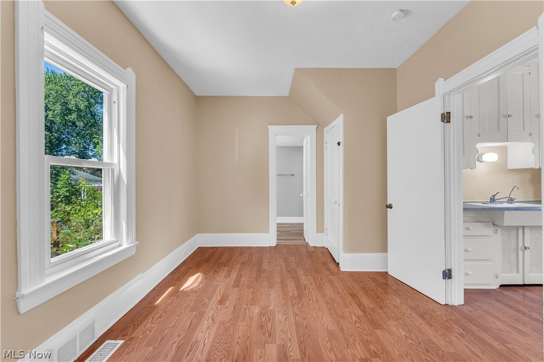 12520 Carrington Avenue Cleveland OH 44135
