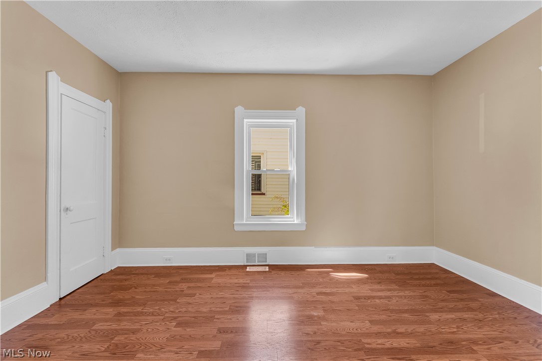 12520 Carrington Avenue Cleveland OH 44135