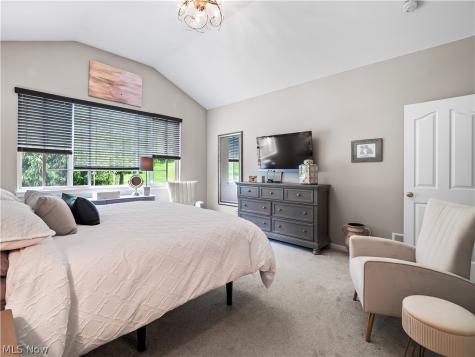29395 Hummingbird Circle Westlake OH 44145