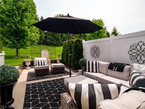29395 Hummingbird Circle Westlake OH 44145