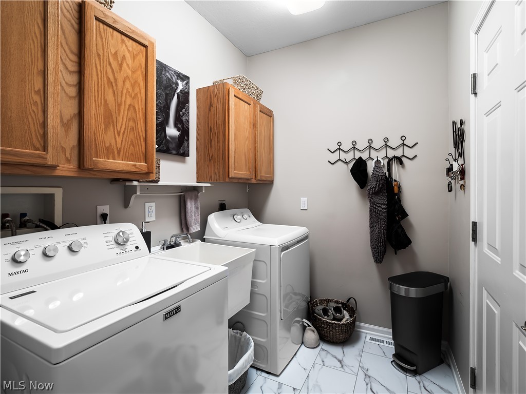29395 Hummingbird Circle Westlake OH 44145
