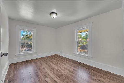 1296 W Wilbeth Road Akron OH 44314