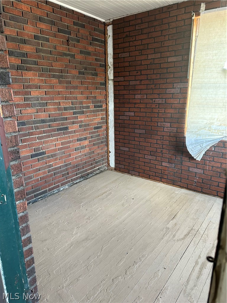 15415 Kinsman Road Cleveland OH 44120