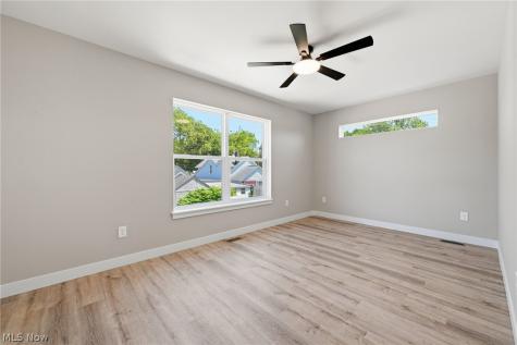 4720 Walworth Avenue Cleveland OH 44102