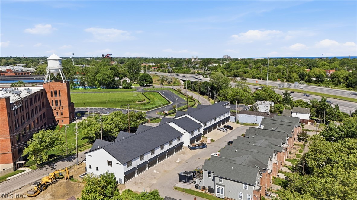 4720 Walworth Avenue Cleveland OH 44102