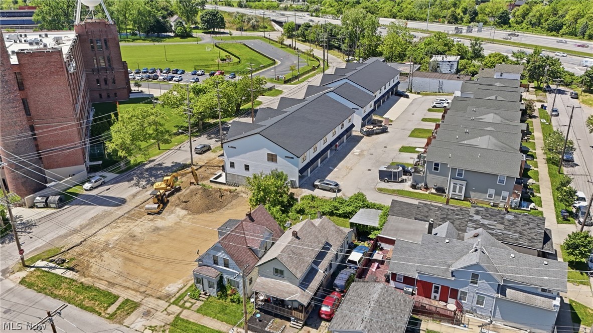 4720 Walworth Avenue Cleveland OH 44102