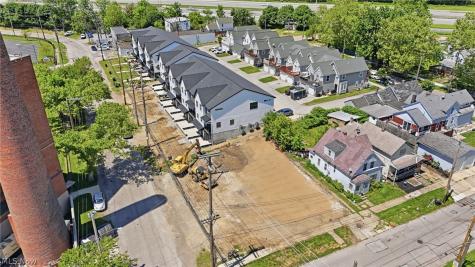 4720 Walworth Avenue Cleveland OH 44102