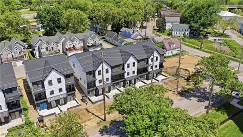 4720 Walworth Avenue Cleveland OH 44102