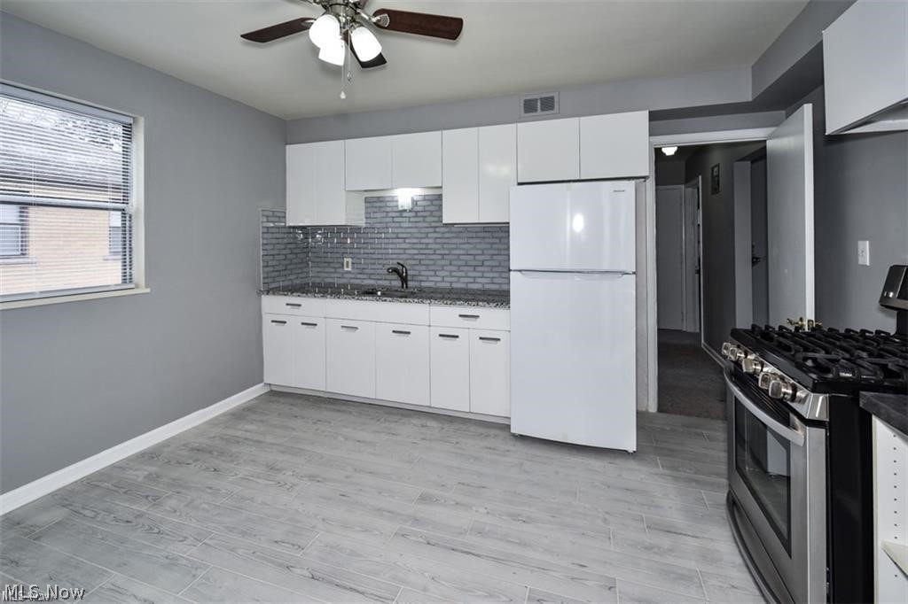 2346 Westmoor Rocky River OH 44116