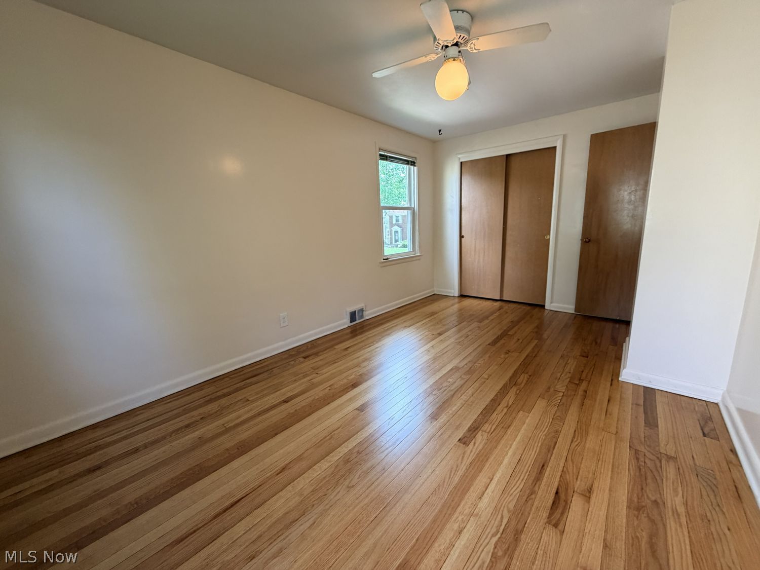 2267 Edgerton Road University Heights OH 44118