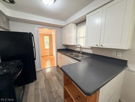 2267 Edgerton Road University Heights OH 44118