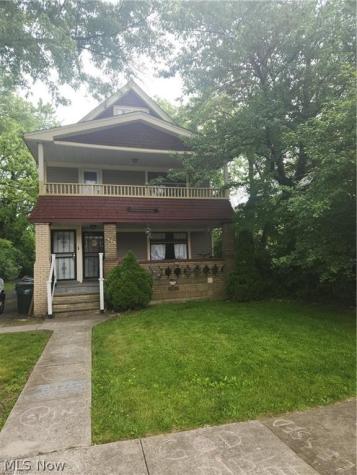 1483 Genesee Road South Euclid OH 44121
