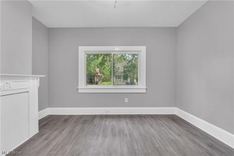 2050 W 83rd Street Cleveland OH 44102