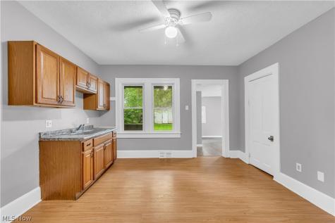 2050 W 83rd Street Cleveland OH 44102