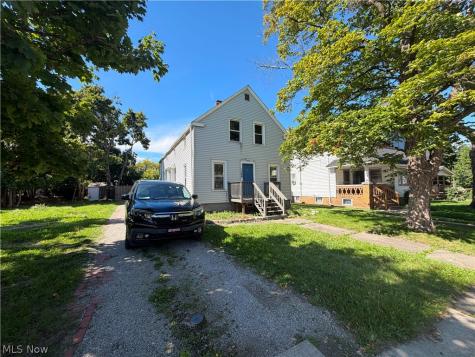 1288 E 168th Street Cleveland OH 44110