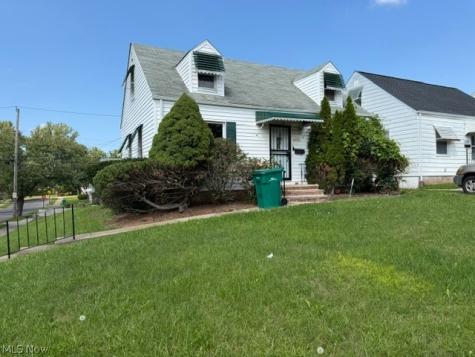 20701 Watson Road Maple Heights OH 44137