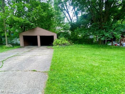 1011 Cordova Avenue Akron OH 44320