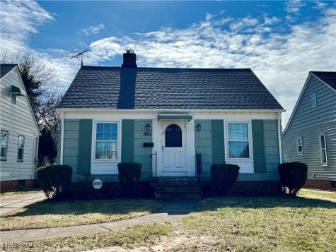 17419 Puritas Avenue Cleveland OH 44135