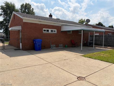 14316 Parkman Boulevard Brook Park OH 44142