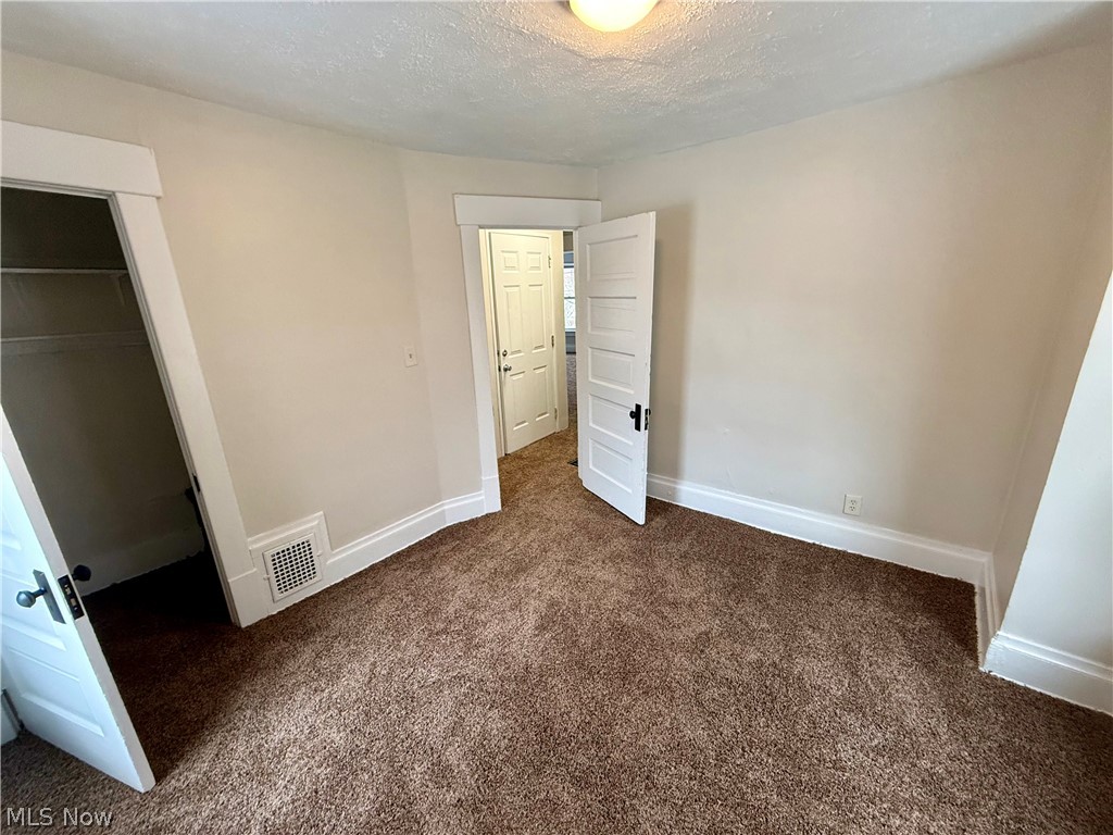 39 N Balch Street Akron OH 44303