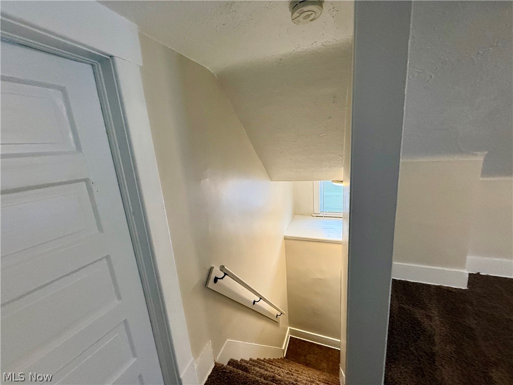 39 N Balch Street Akron OH 44303