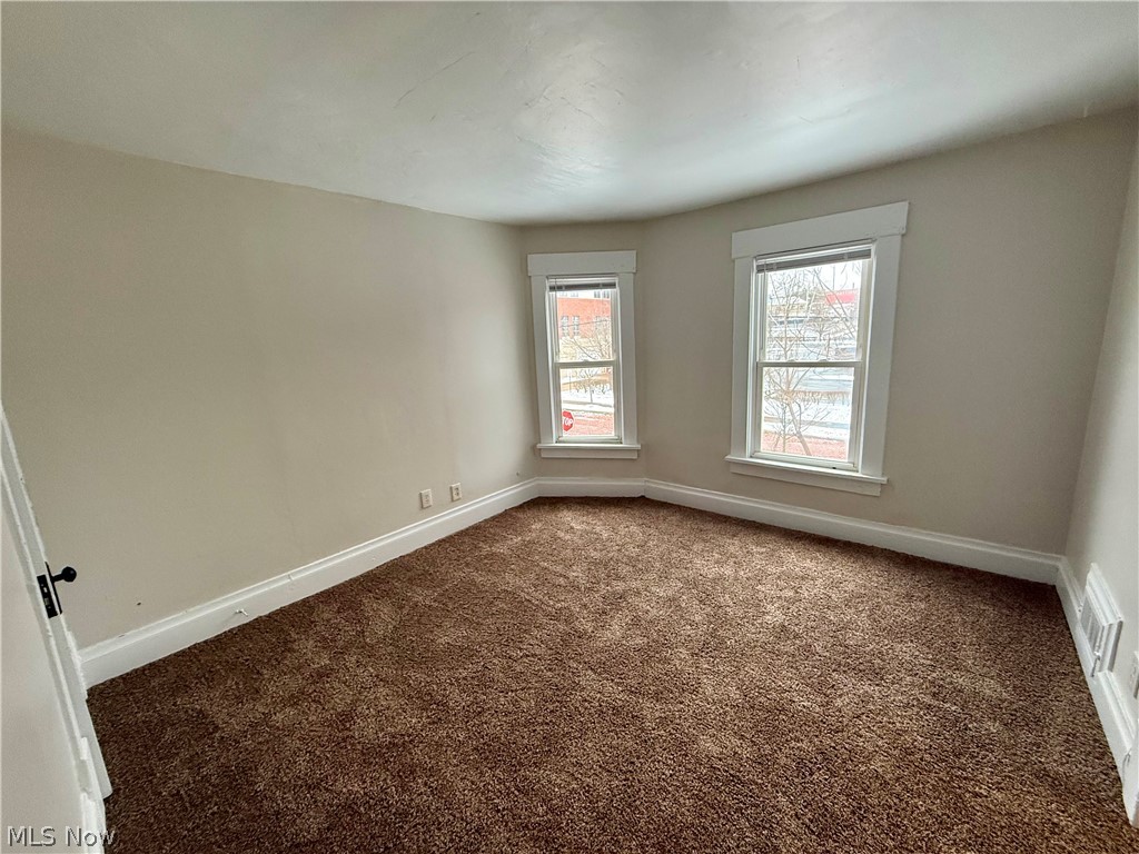 39 N Balch Street Akron OH 44303