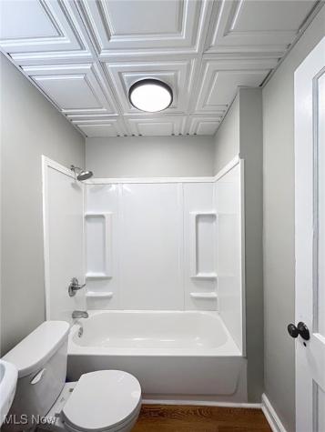 1307 Edanola Avenue Lakewood OH 44107